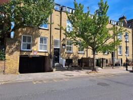Flat 1, Amey Hill House, Barnsbury Street, London N1 1ER