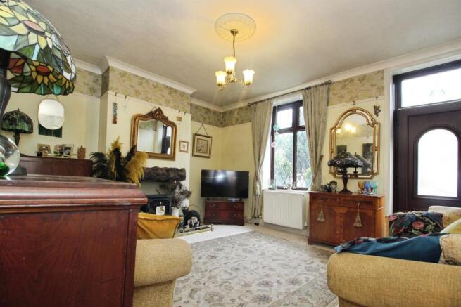 2 bed Terraced for sale Image 6