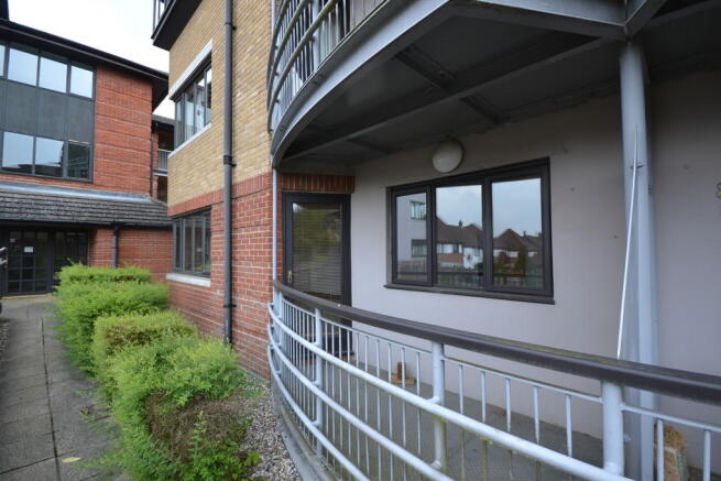 Photo 8