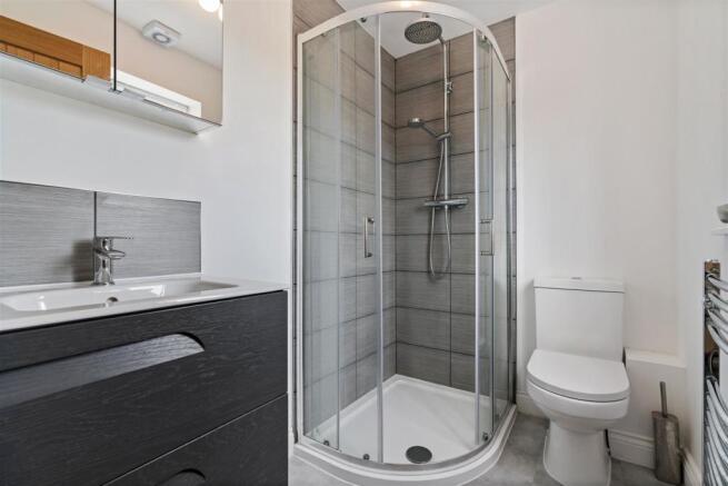 38 Lady Grey Avenue Interior-26.jpg