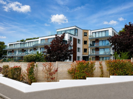 Wykeham Lodge 16 Chaddesley Glen, Sandbanks, BH13