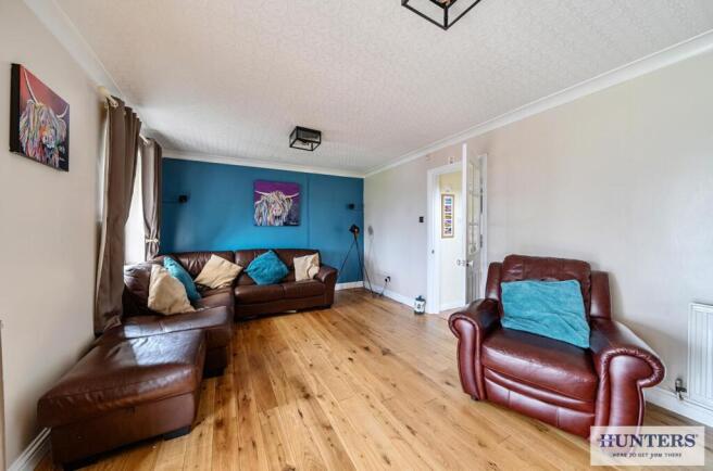 4 bed Detached for sale Image 7