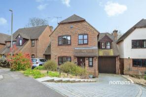 16, Copperfields, High Wycombe HP12 4AN