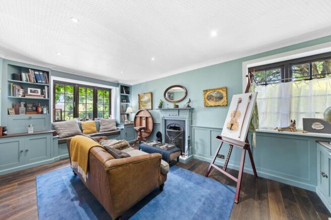 4 bed Detached for sale Image 10