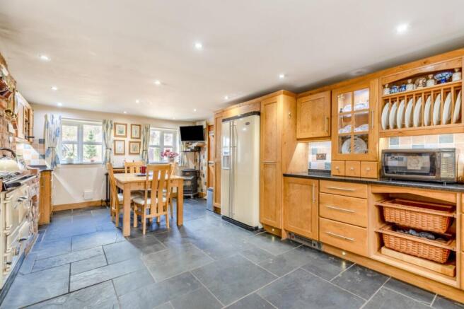 Kitchen (2)