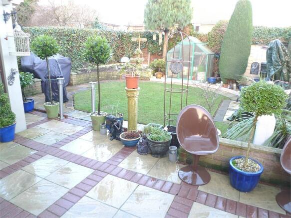 Photo 16