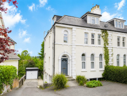 Flat 1, 28, New Town, Uckfield TN22 5DD