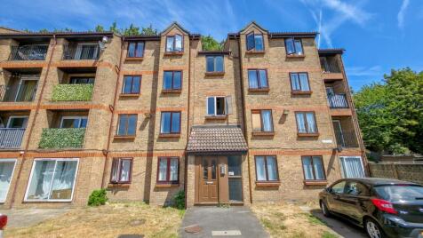 Sycamore Court, Sandcliff Road, Erith, Kent, DA8