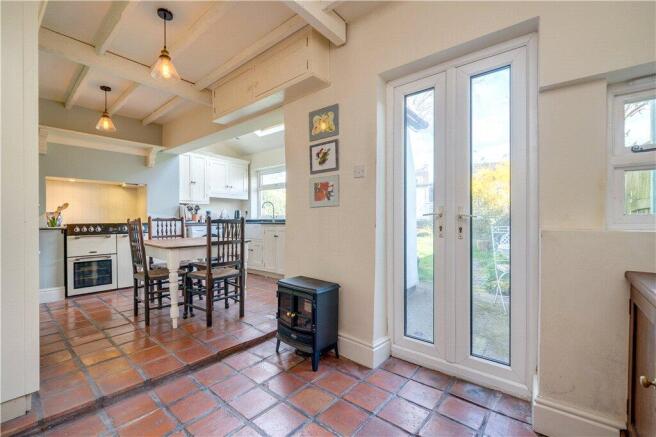 3 bed Terraced for sale Image 11