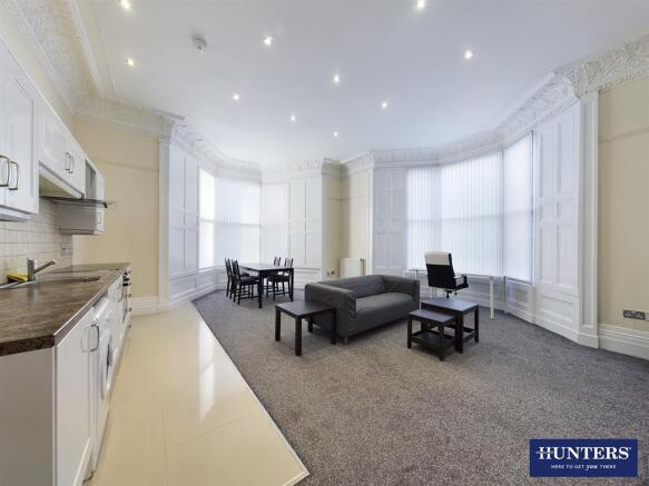 Kitchen/Living Area