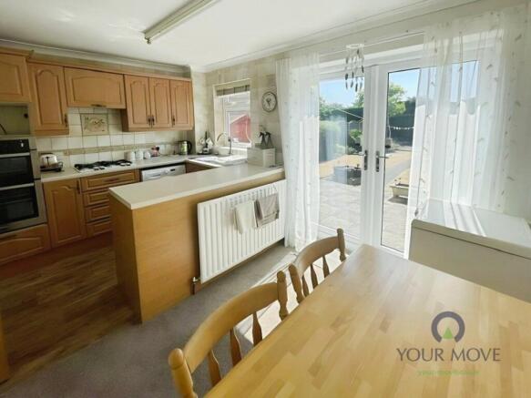 2 bed Semi-Detached for sale Image 4