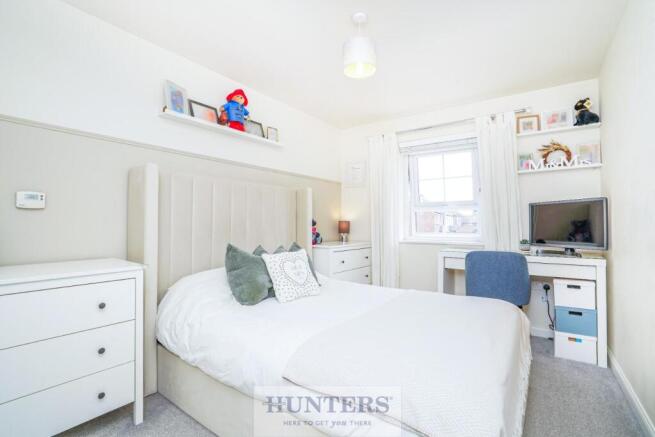 3 bed Semi-Detached for sale Image 12