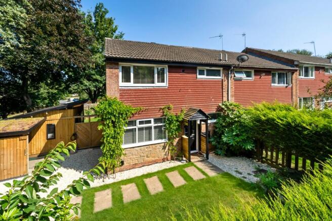 3 bed Terraced for sale in harrogate