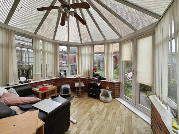 2 bed Terraced for sale Image 7