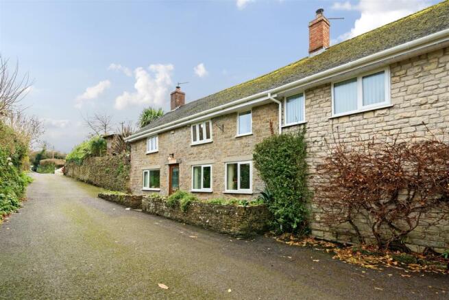 Front of the house angle 4.jpg