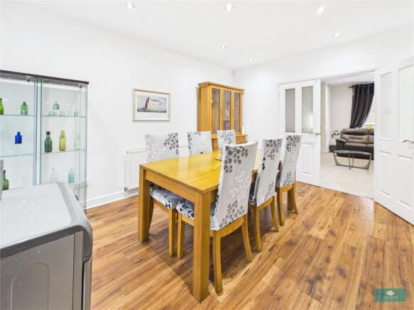 2 bed Terraced for sale Image 9