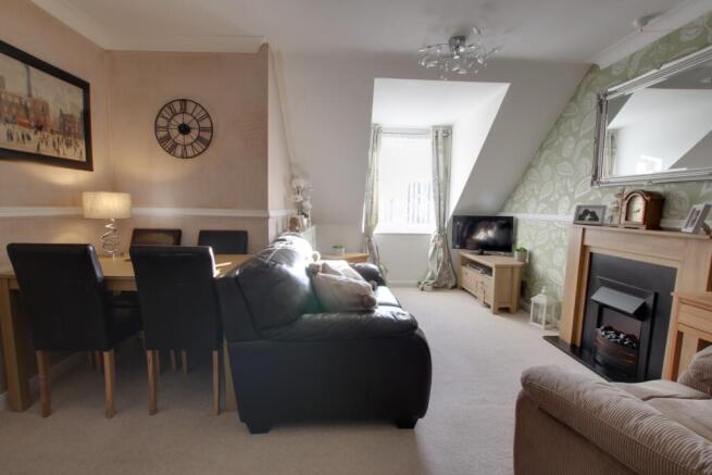 LIVING DINING ROOM