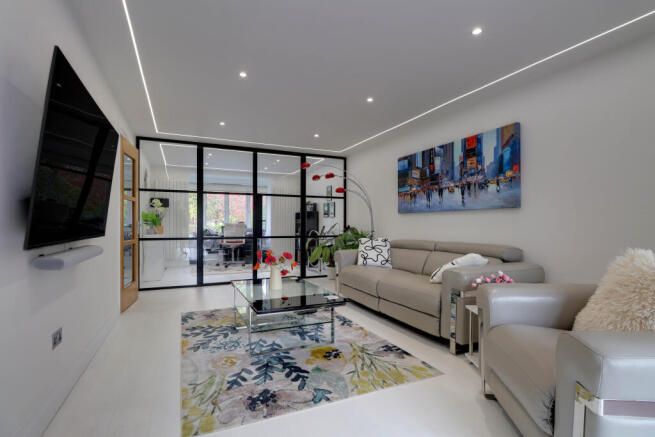 Penny Croft, Harpenden, Hertfordshire, AL5 photo 3