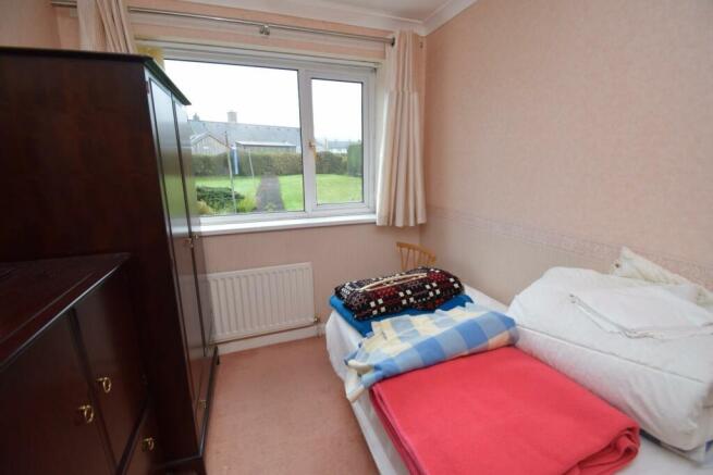 Bedroom 2.JPG