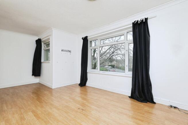 2 bed Maisonette for sale Image 7