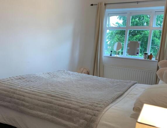 Bedroom 2.1.jpg