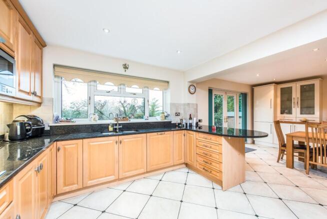 Kitchen/breakfast ro