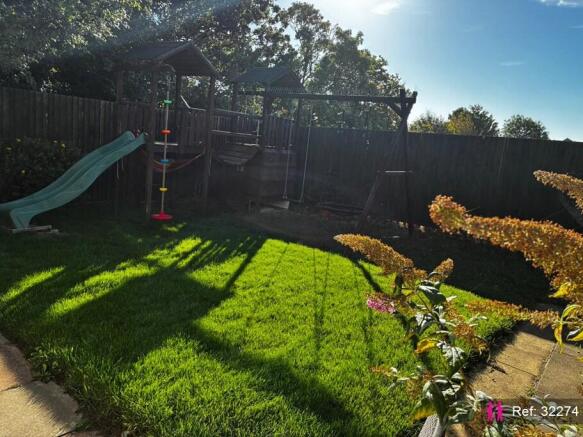 Photo 13