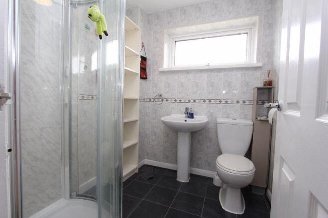 FF Shower Room