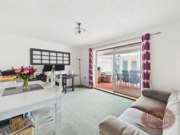 Berryfield, Long Buckby, NN6 7RQ photo 4