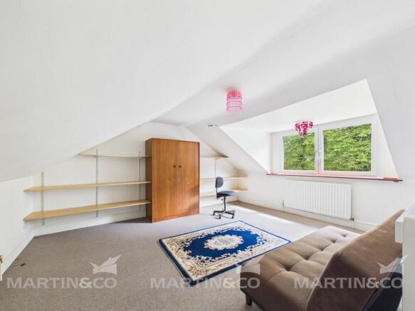 4 bed Detached for sale Image 7
