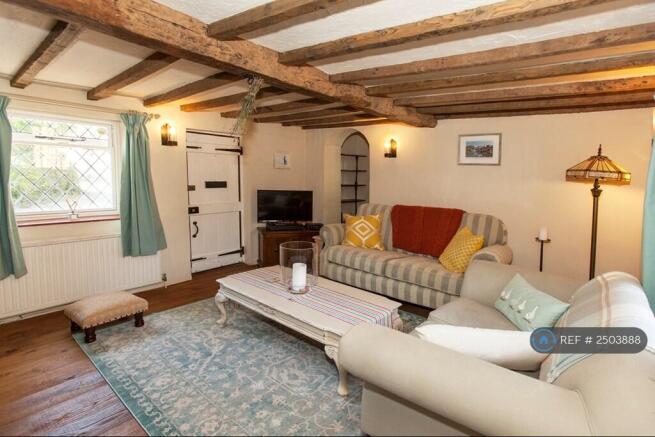 Snug 1