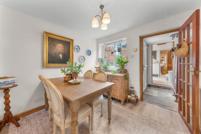 2 bed Terraced for sale Image 8