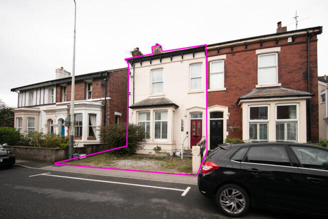 No. 73. Station Road, Poulton-le-Fylde, Lancs FY6 7JQ photo 4