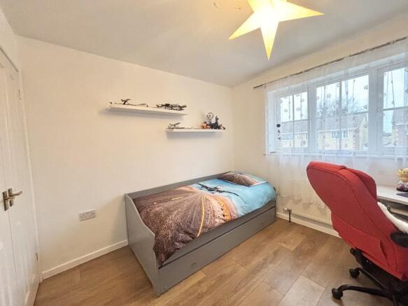 Photo 9