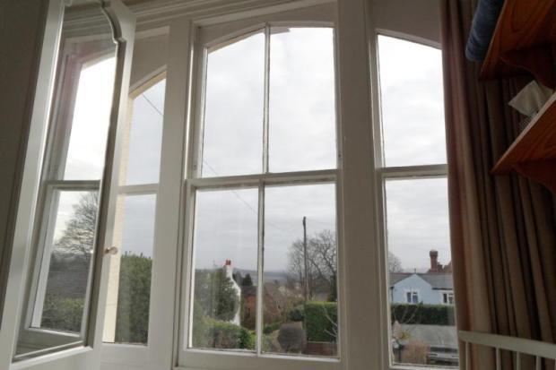 Feature Window