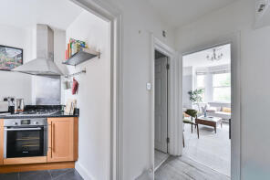28, Elmfield Mansions, Elmfield Road, London SW17 8AA