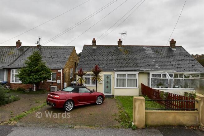 2-bed semi-detached on Margate Road, Ramsgate, Kent, £250,000