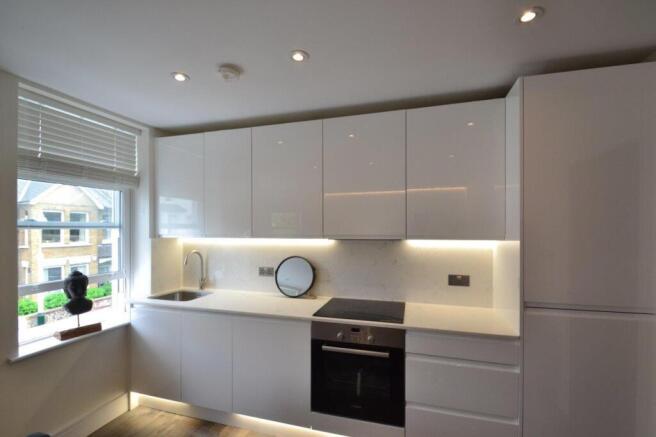 Kitchen 1.jpg