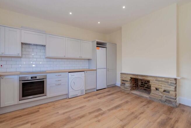 Flat 2 19 St Luke...