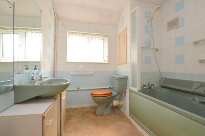 Photo 6