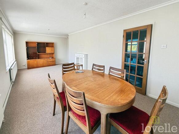 Living/Dining Room