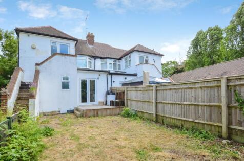 St. Andrews Road, London, NW9