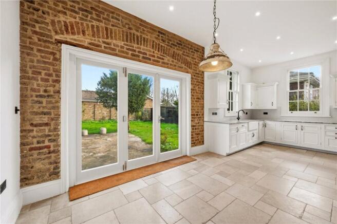 Kitchen/Breakfast Rm