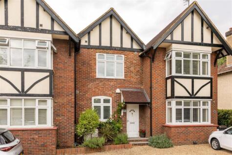 Deepdene Avenue, Dorking