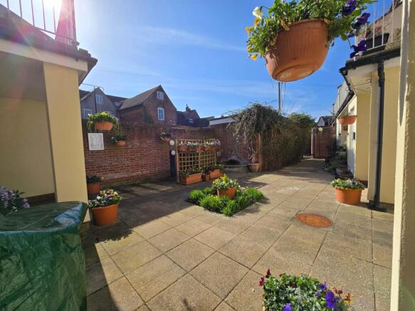 Shared gardens