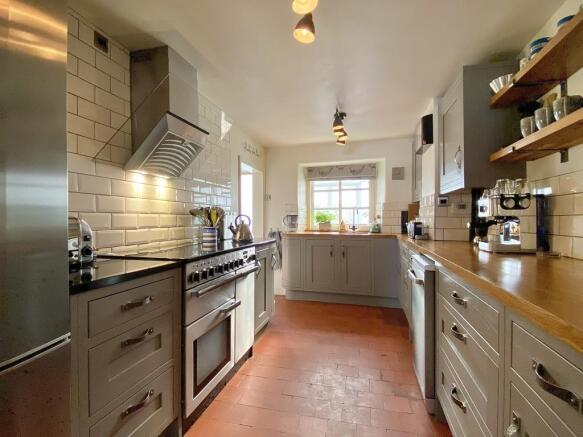 Kitchen 1