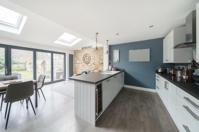 Kitchen/Dining room