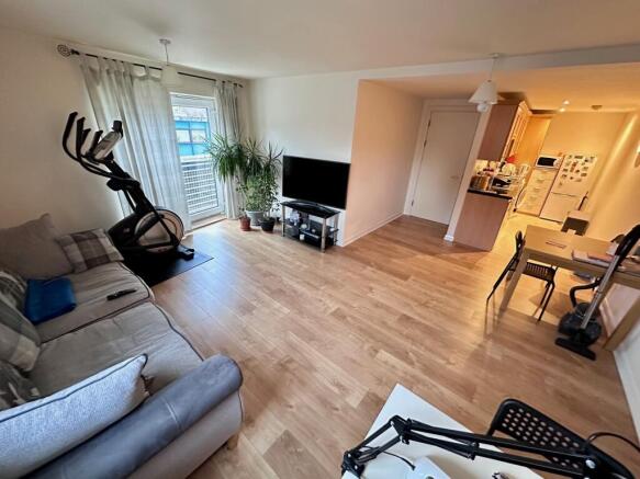 lounge/diner aspect 2