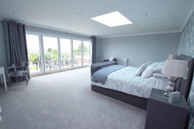 BEDROOM 5 VIEW 2