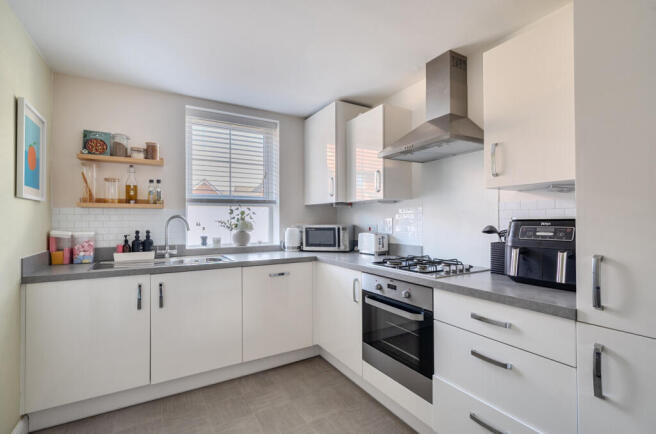 1404031-19-697a13...